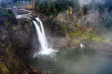 《浅红2》DLC“淞沪会战-南京保卫战”Steam特别好评